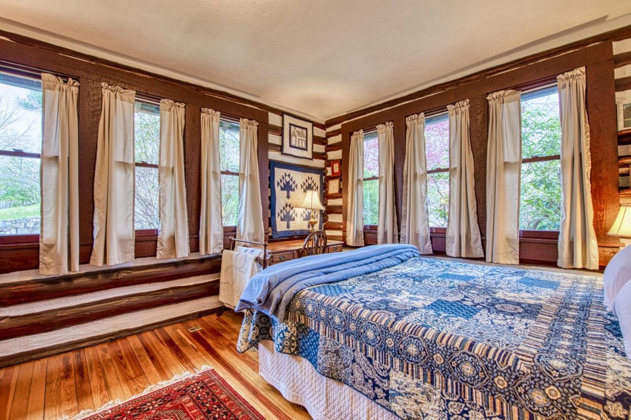 Mountain Peace Villa Lake Junaluska ภายนอก รูปภาพ