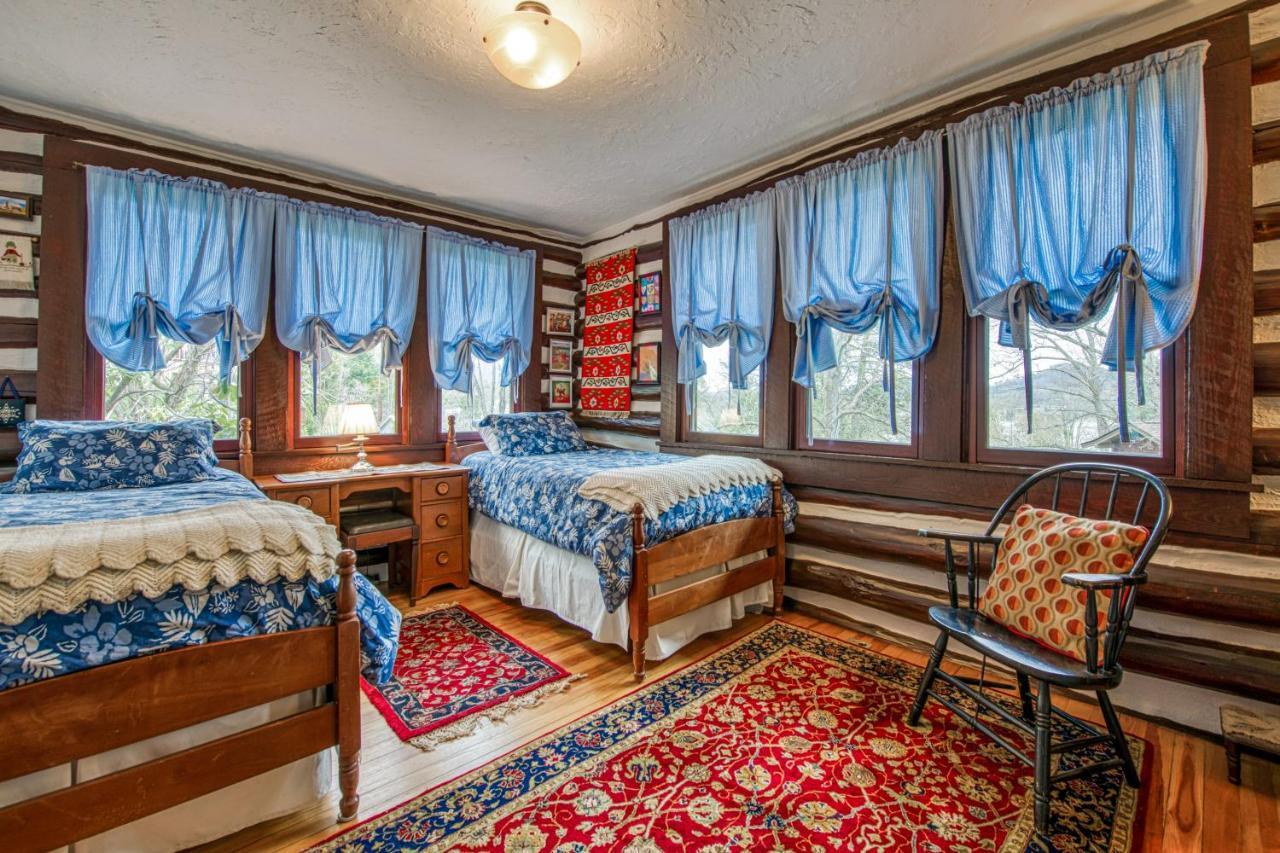 Mountain Peace Villa Lake Junaluska ภายนอก รูปภาพ